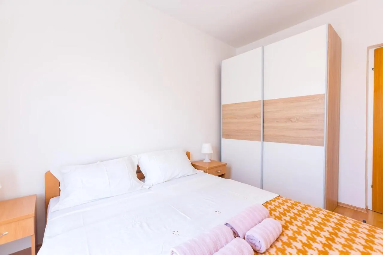 Aleksic Apartment Medulin 0*,
