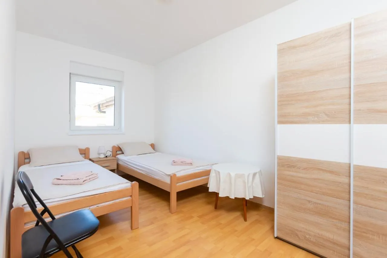 Aleksic Apartment Medulin